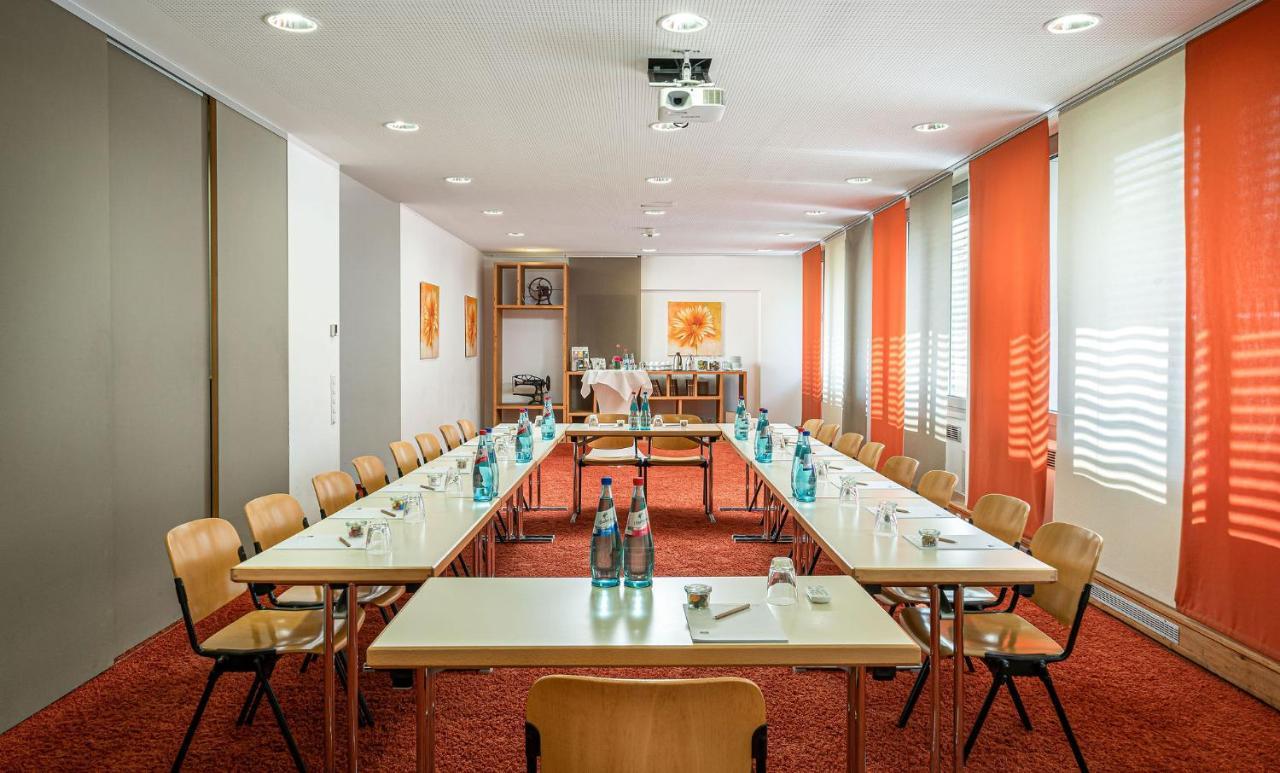 Mainhaus Stadthotel Frankfurt Франкфурт-на-Майні Екстер'єр фото