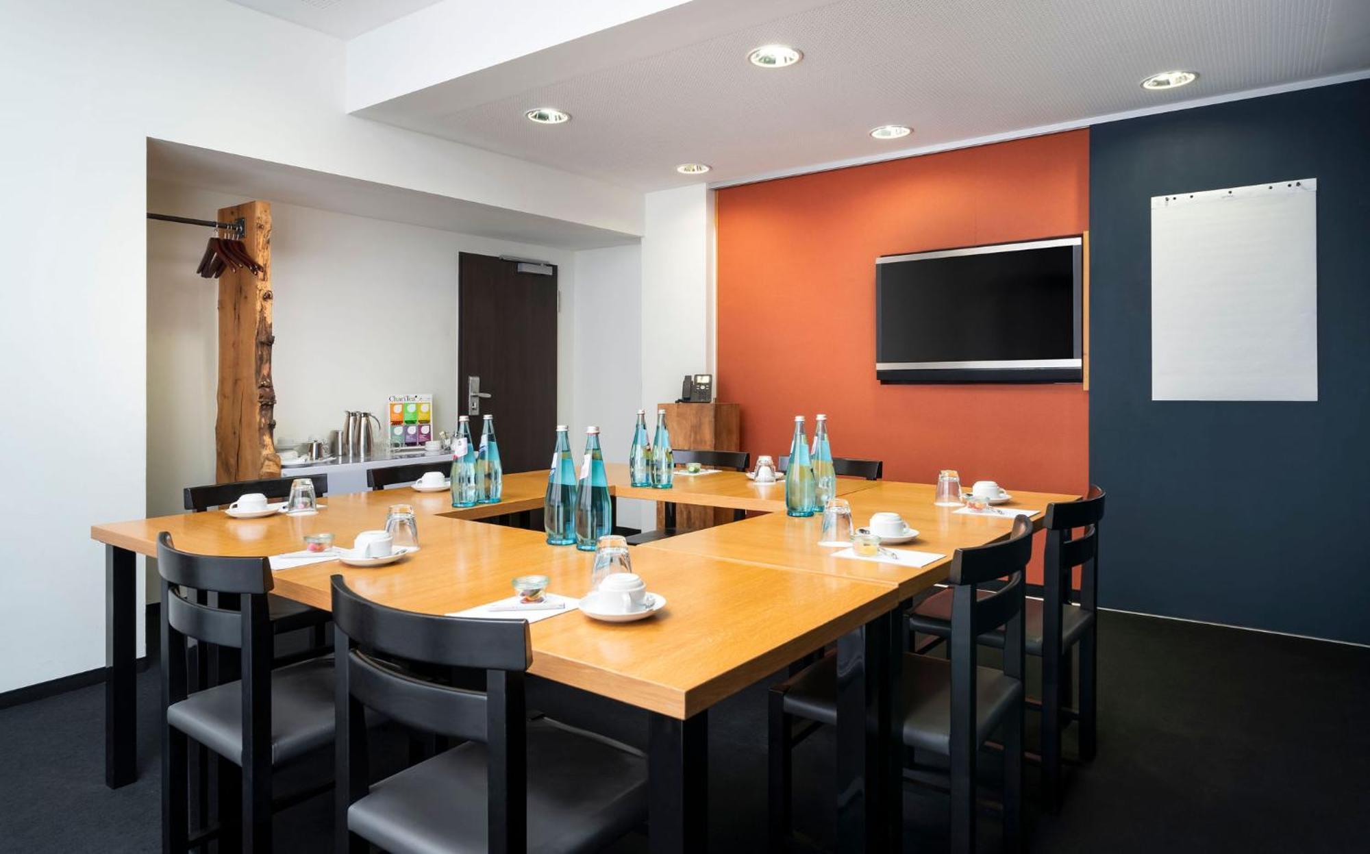 Mainhaus Stadthotel Frankfurt Франкфурт-на-Майні Екстер'єр фото